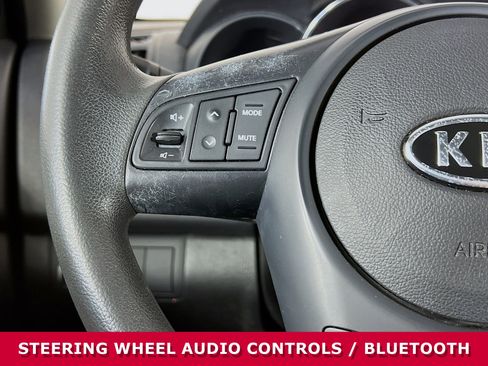 Used 2013 Kia Forte EX image 12