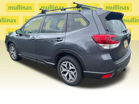 Used 2021 Subaru Forester Premium w/ Popular Package #1 AWD/4WD image 12