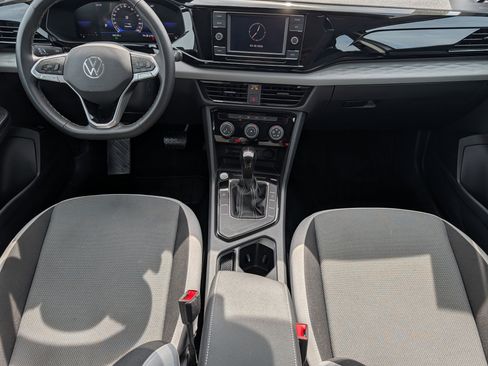 Certified 2023 Volkswagen Taos S FWD image 10