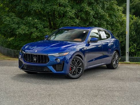 Used 2022 Maserati Levante Modena image 1