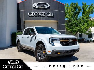 Used 2025 Ford Maverick Tremor image 1