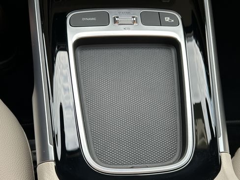 Certified 2024 Mercedes-Benz GLB 250 image 34