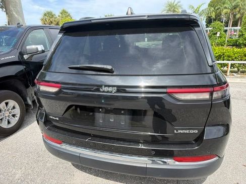 Used 2024 Jeep Grand Cherokee Laredo AWD/4WD image 8
