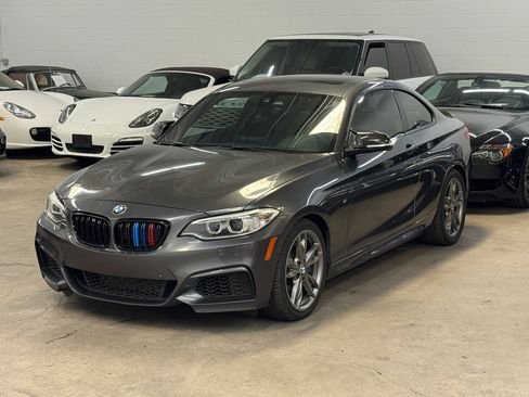 Used 2014 BMW M235i Coupe image 2