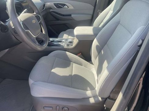 Used 2020 Chevrolet Traverse LT FWD image 14