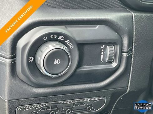 Certified 2024 Jeep Wrangler Unlimited Rubicon AWD/4WD image 25