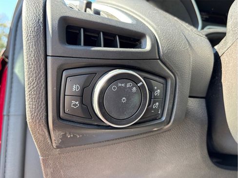 Used 2017 Ford Focus Titanium image 30