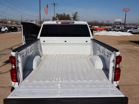 Used 2021 Chevrolet Silverado 2500 LT w/ Fleet Comfort Package AWD/4WD image 19