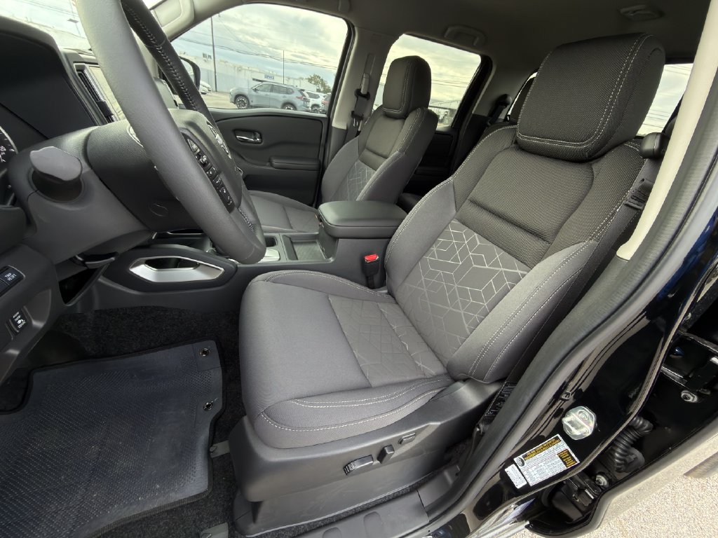 New 2026 Nissan Frontier SV w/ SV Convenience Package RWD image 16
