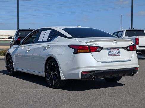 Used 2023 Nissan Altima 2.5 SR image 12