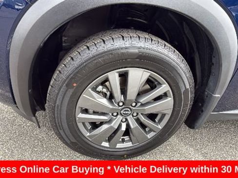 Certified 2024 Nissan Pathfinder SV AWD/4WD image 9