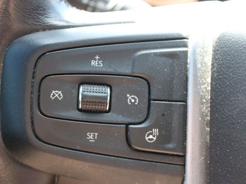 Used 2021 GMC Sierra 1500 SLE w/ X31 Off-Road Package AWD/4WD image 23