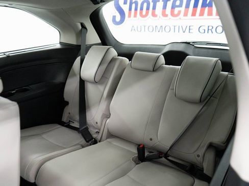 New 2026 Honda Odyssey Touring image 21