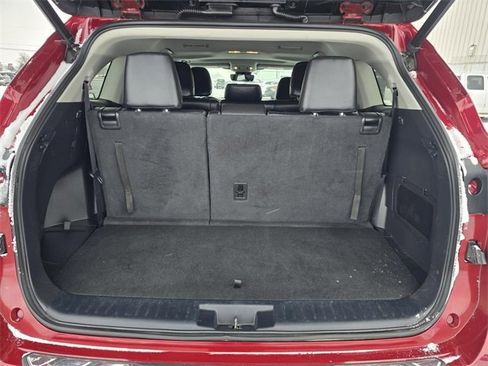 Used 2022 Toyota Highlander XLE image 31