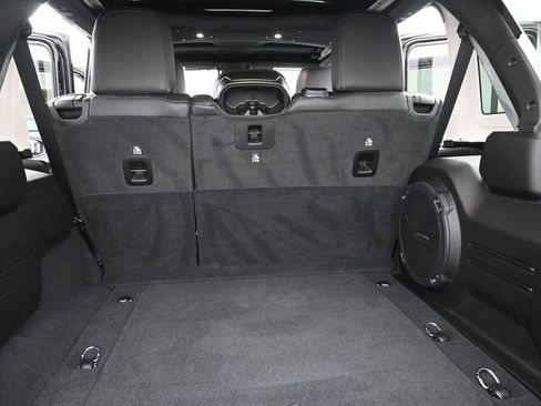 New 2025 Jeep Wrangler Unlimited Rubicon 392 image 17