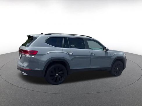 Used 2026 Volkswagen Atlas SE FWD image 14