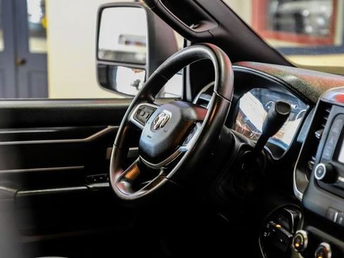 Used 2024 RAM 3500 Big Horn image 12