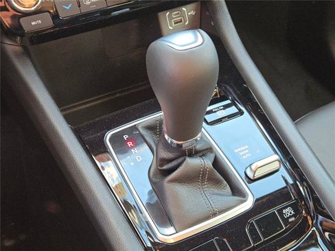 New 2026 Jeep Compass Latitude image 30