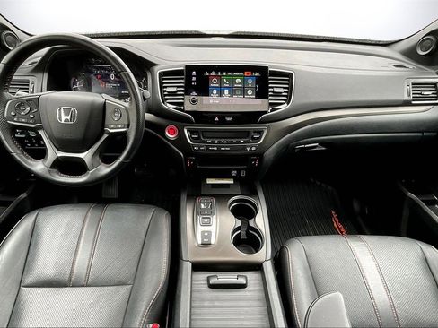 Used 2022 Honda Passport TrailSport image 14