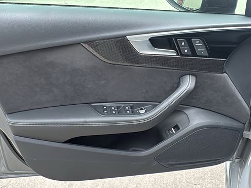 Used 2022 Audi S4 Premium Plus w/ Premium Plus Package image 12