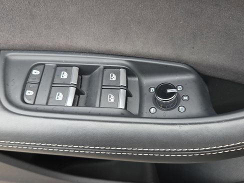 Used 2023 Audi SQ8 Premium Plus image 27