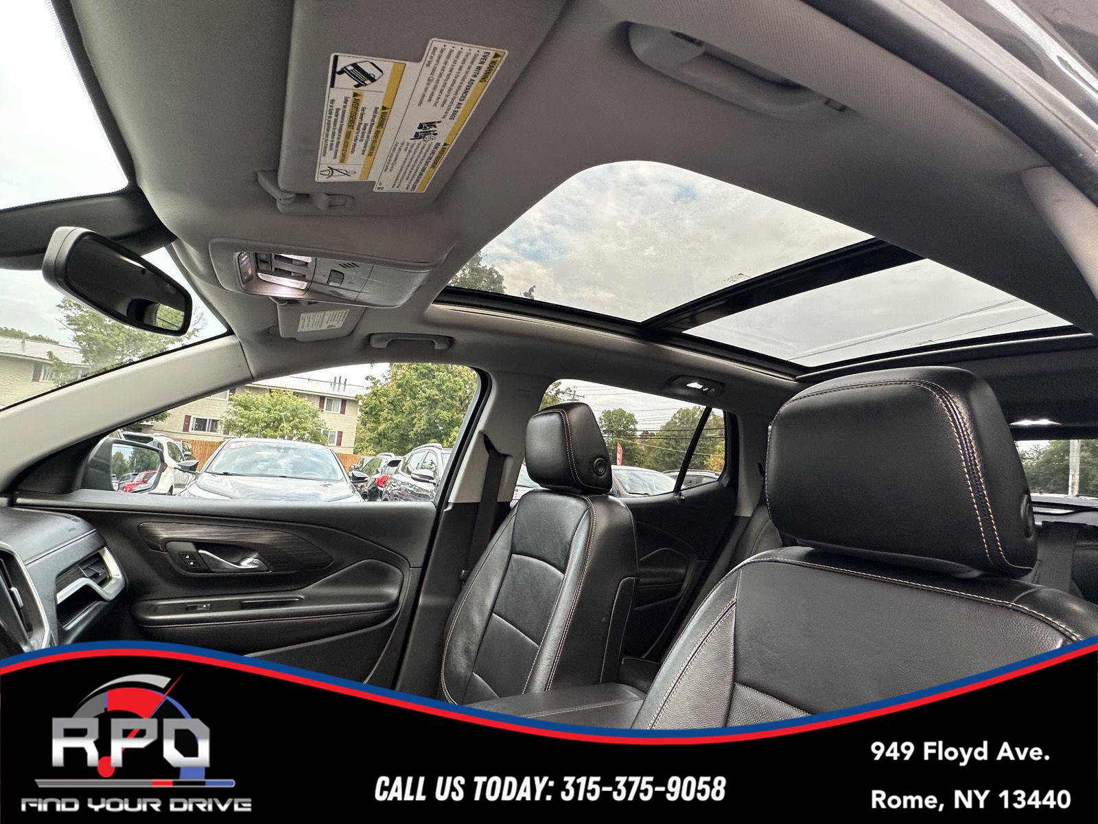 Used 2018 GMC Terrain SLT w/ Preferred Package AWD/4WD image 10