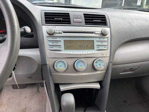 Used 2008 Toyota Camry LE FWD image 14