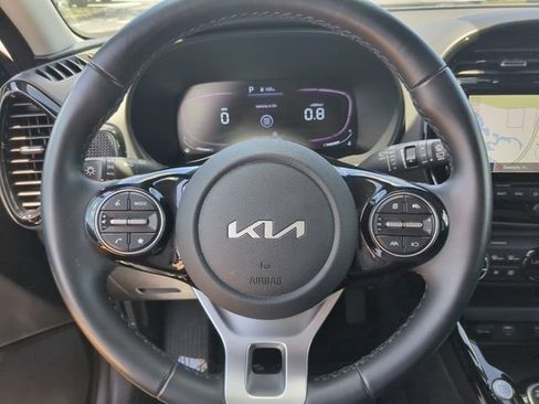 Used 2023 Kia Soul EX FWD image 33