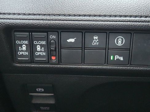 Used 2024 Honda Odyssey Touring image 22