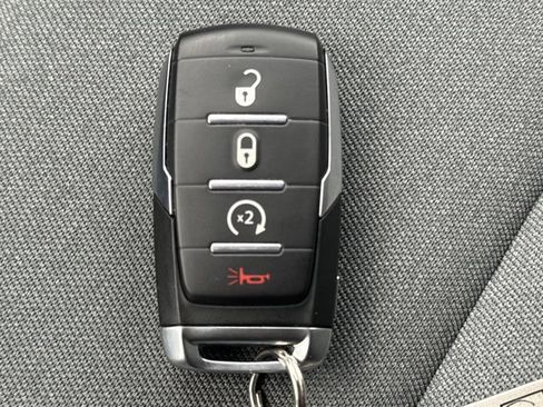 Used 2022 RAM 1500 Big Horn image 24