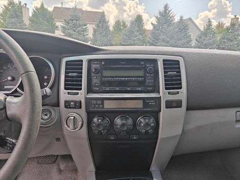 Used 2008 Toyota 4Runner SR5 w/ SR5 Extra Value Pkg 1 AWD/4WD image 12
