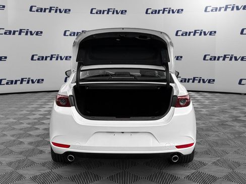 Used 2020 MAZDA MAZDA3 Sedan w/ Select Package FWD image 11