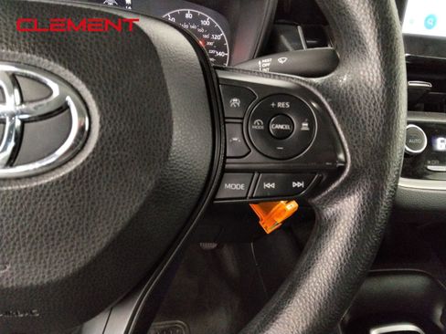 Used 2023 Toyota Corolla LE image 13