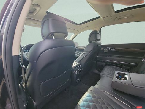 Used 2023 Genesis GV80 3.5T w/ Prestige Package image 31