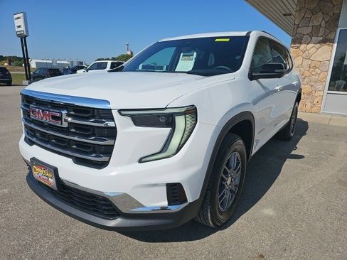 Certified 2025 GMC Acadia Elevation image 1