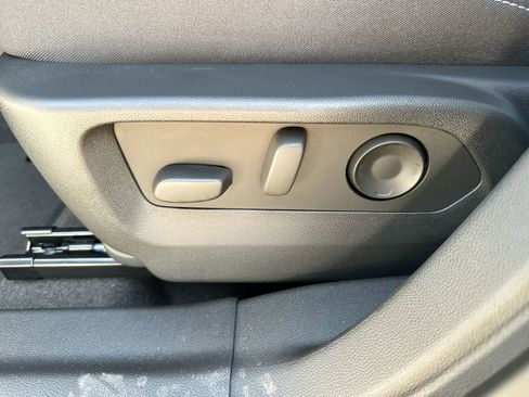 New 2025 Buick Envision Sport Touring image 19