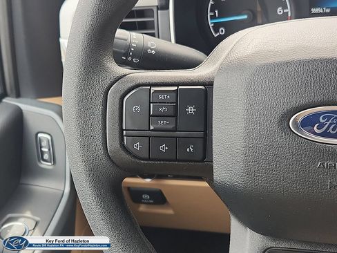 Used 2023 Ford F150 XLT AWD/4WD image 16