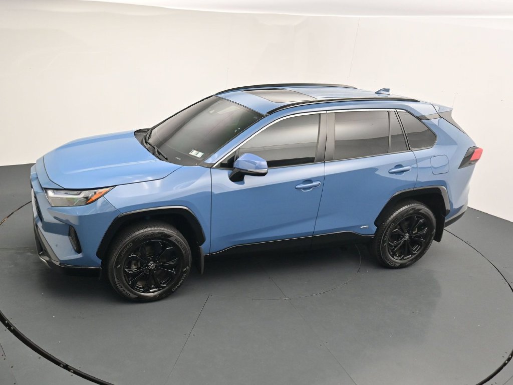 Used 2024 Toyota RAV4 SE w/ Convenience Package AWD/4WD image 31