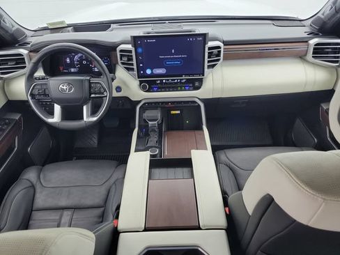 Used 2023 Toyota Sequoia Capstone RWD image 15
