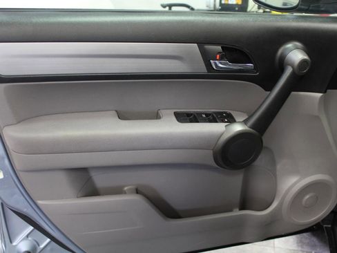 Used 2010 Honda CR-V LX image 13