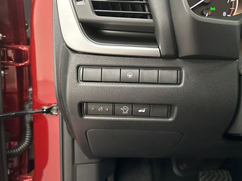 New 2026 Nissan Rogue SV AWD/4WD image 17