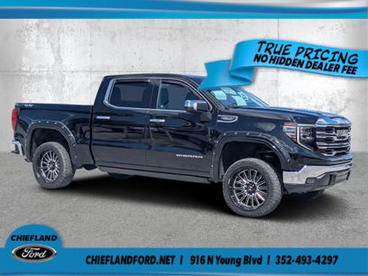 Used 2024 GMC Sierra 1500 SLT w/ SLT Premium Package