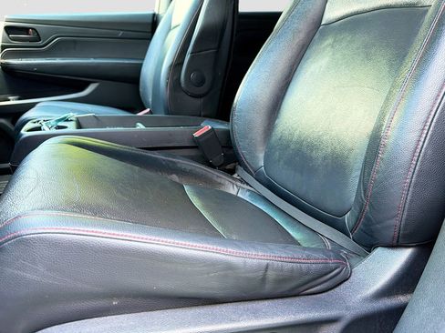 Used 2024 Honda Odyssey Sport image 26