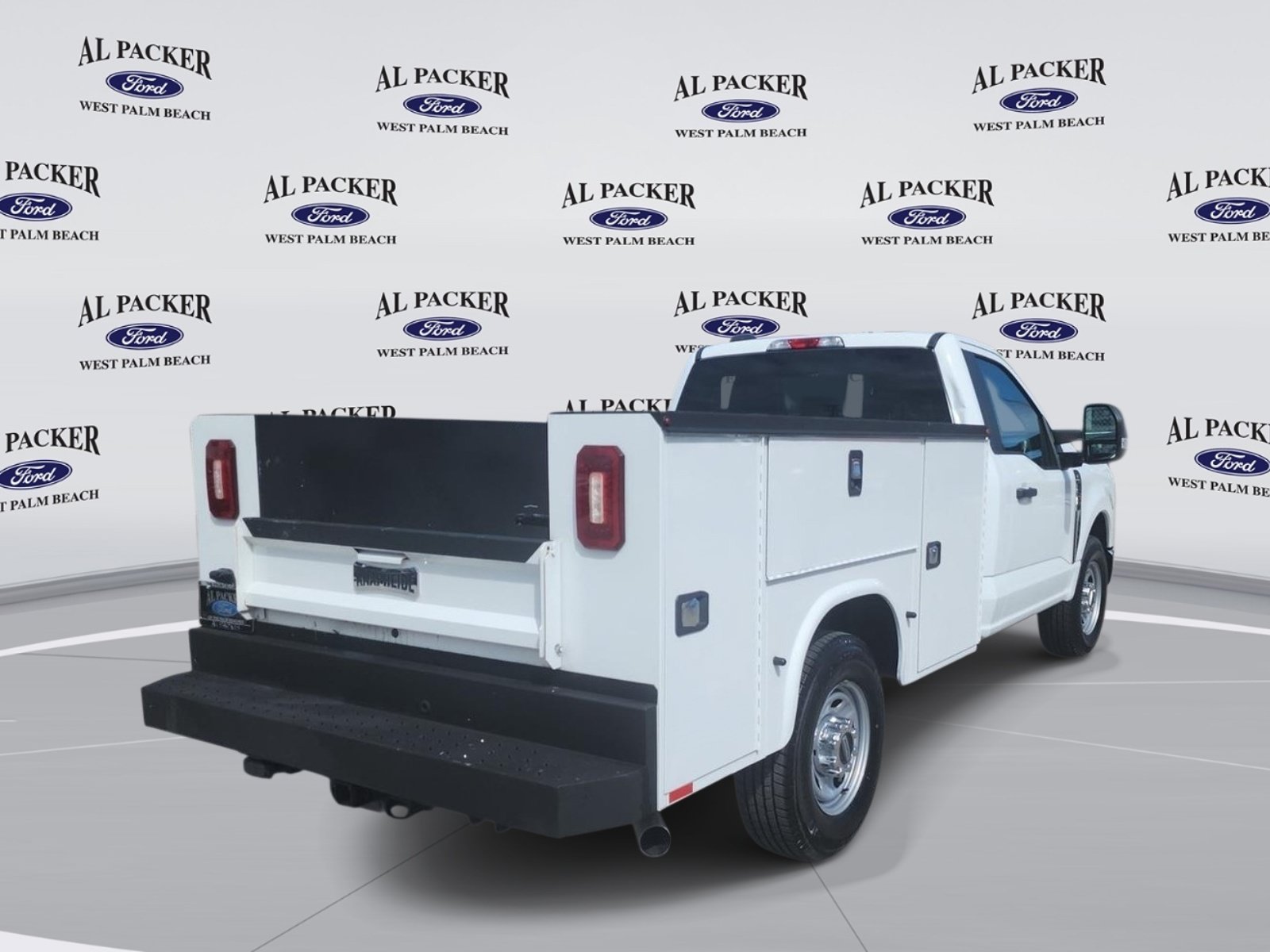 Used 2023 Ford F250 XL w/ XL Chrome Package RWD image 5