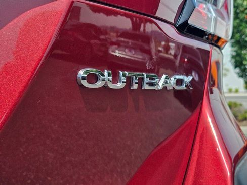 Used 2020 Subaru Outback Limited AWD/4WD image 18