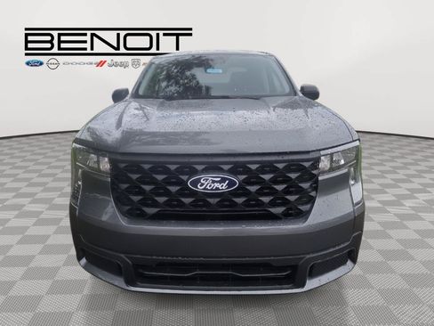 New 2026 Ford Maverick XLT FWD image 2