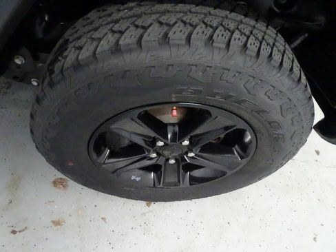 Certified 2021 Jeep Wrangler Unlimited Sport image 23