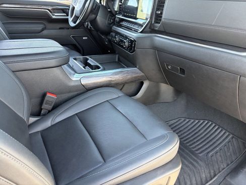 Used 2025 Chevrolet Silverado 2500 LTZ w/ Trail Boss Package AWD/4WD image 13