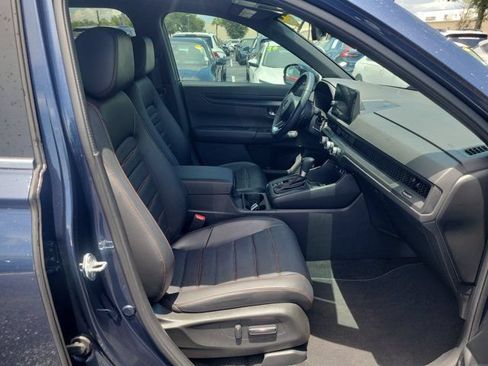 Used 2025 Honda CR-V Sport-L image 8