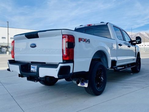 New 2026 Ford F350 4x4 Crew Cab Super Duty image 5